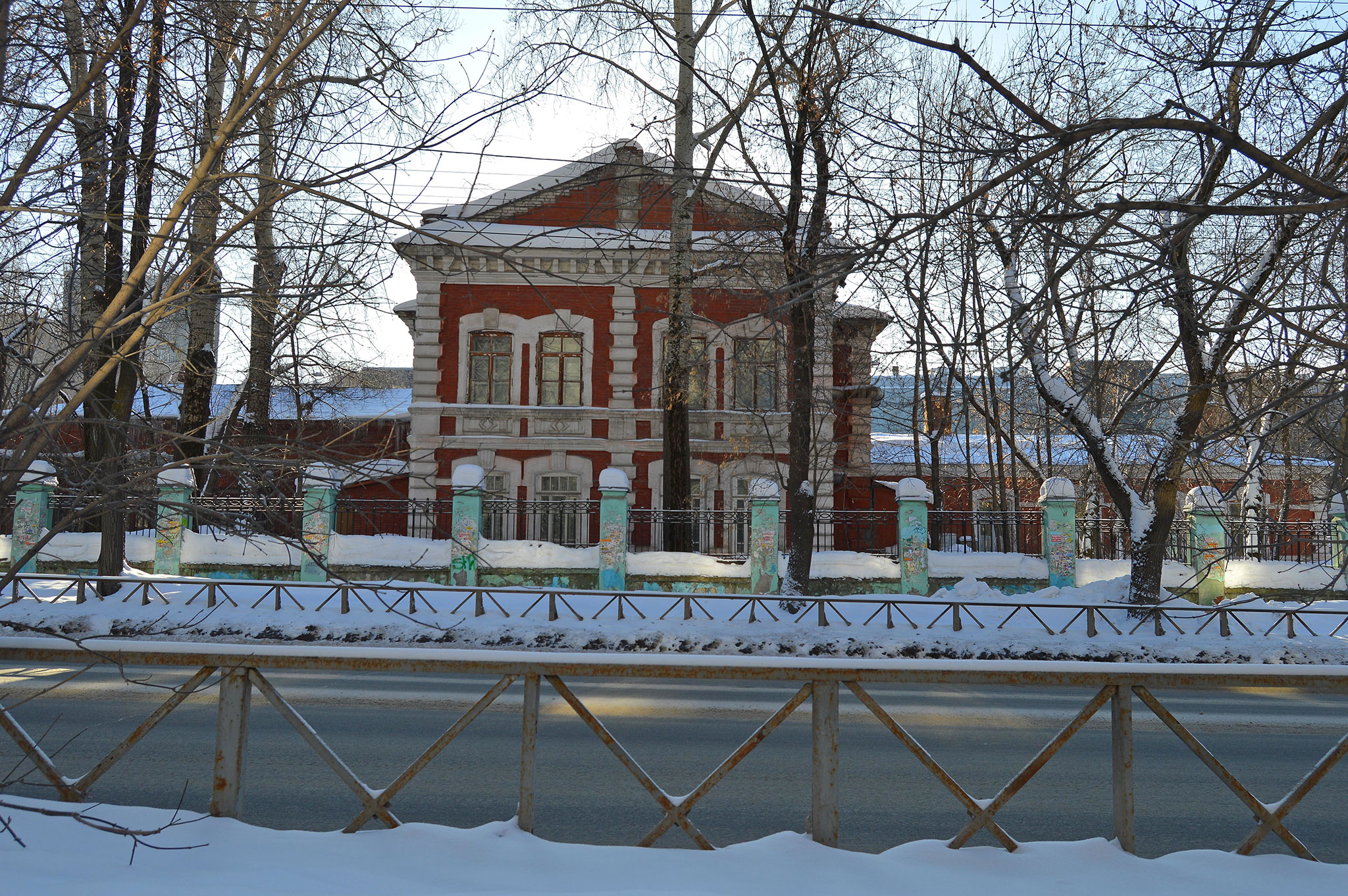Революции, 61, Пермь (Perm)
